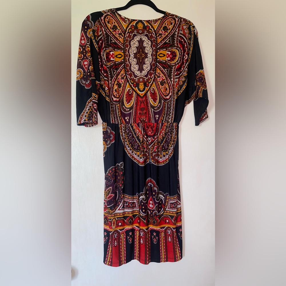 5/$20 Patterned dress - Picture 4 of 5